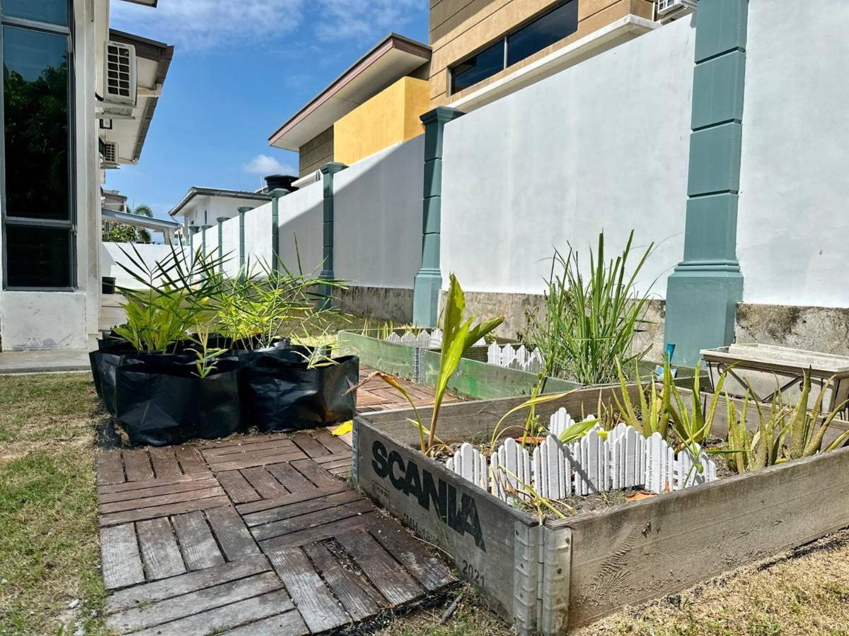 Bandar Melaka Family Bungalow Private Pool Bbq Wifi Netflix Luaran gambar