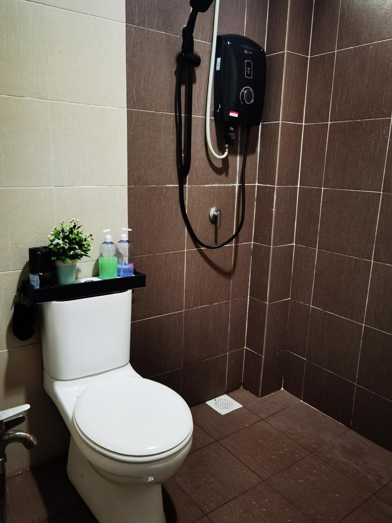 Bandar Melaka Family Bungalow Private Pool Bbq Wifi Netflix Luaran gambar